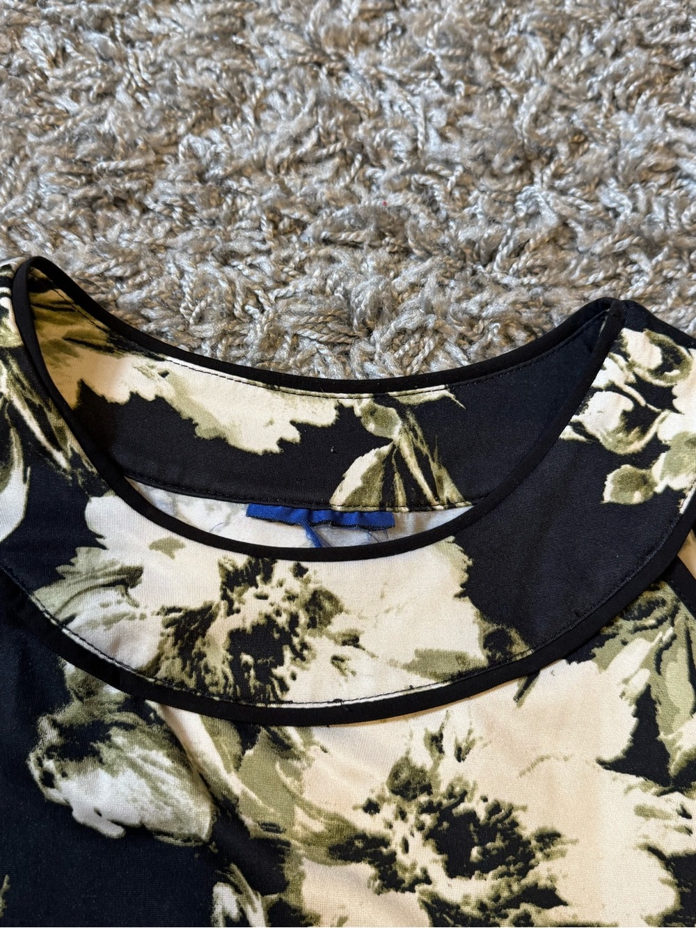 Tank Top - Picture 2 of 5